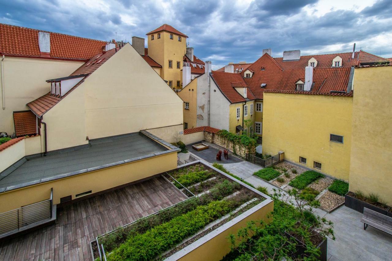 Unique Charles Bridge 2Bdr Apartment. Praga Exterior foto