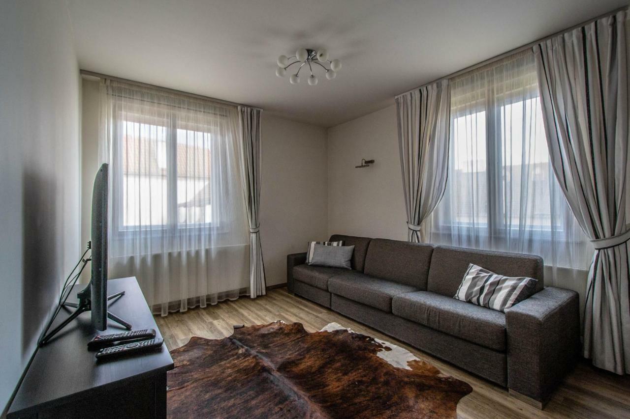 Unique Charles Bridge 2Bdr Apartment. Praga Exterior foto